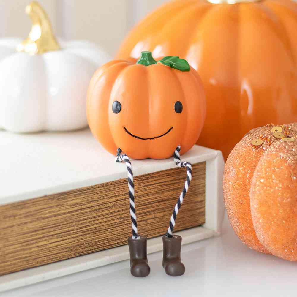 Something Different - Cute Smiling Pumpkin Shelf Sitter Ornament Beeld/figuur - Oranje